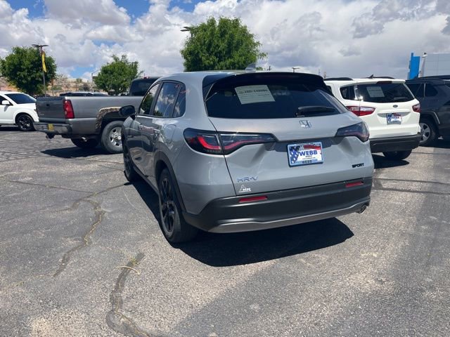 Used 2025 Honda HR-V Sport image 6