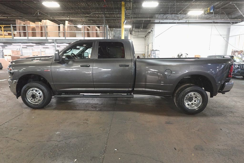 New 2026 RAM 3500 Tradesman image 2