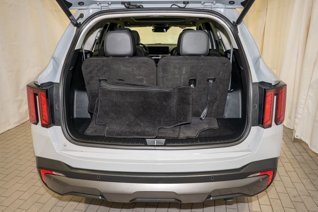 Certified 2024 Kia Sorento X-Line EX image 6