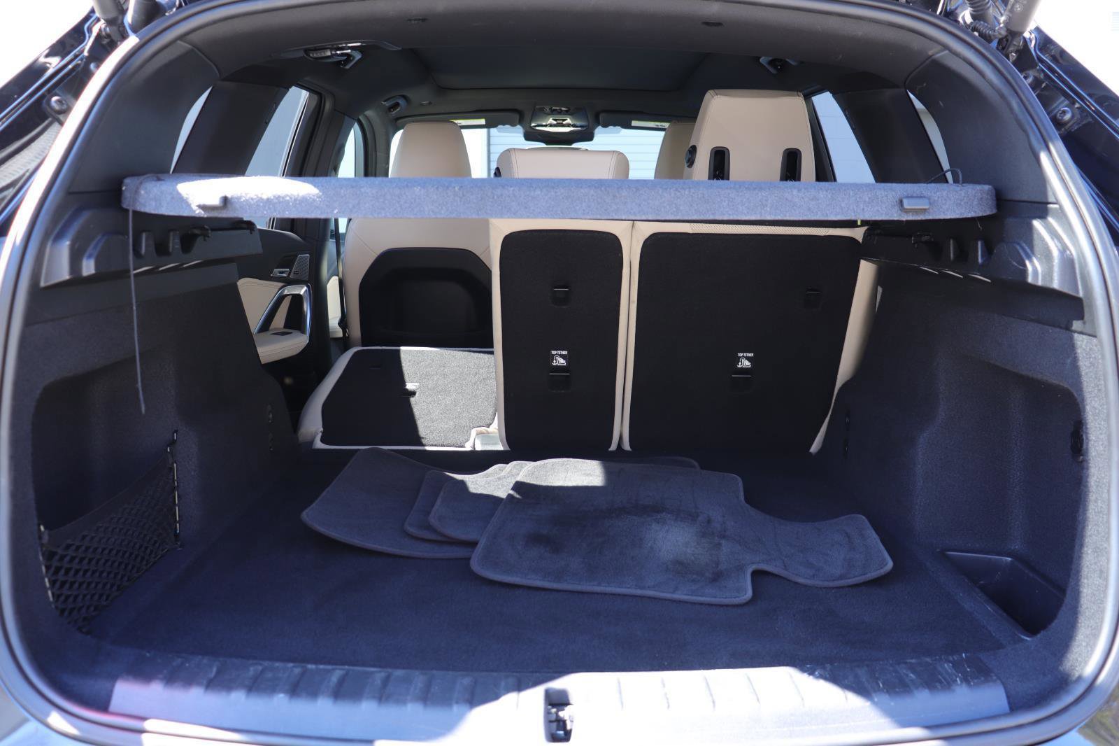 Used 2023 BMW X1 xDrive28i w/ Premium Package image 16