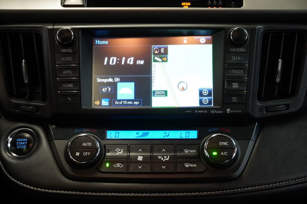 Used 2018 Toyota RAV4 Limited w/ All Weather Liner Package image 22