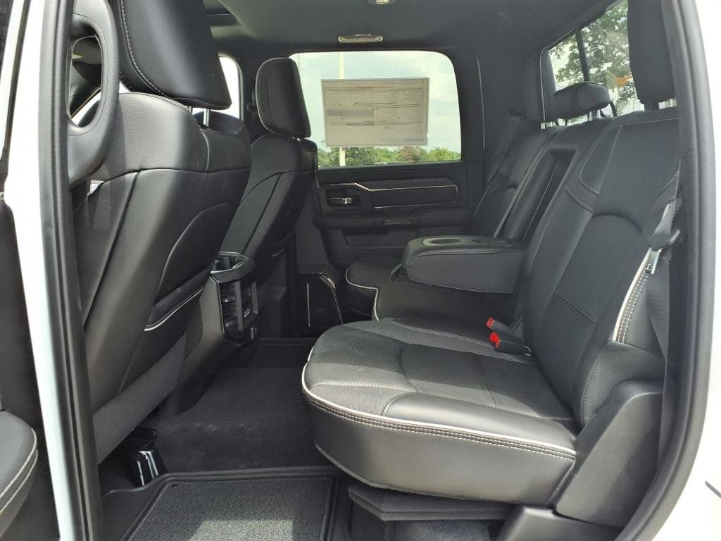 New 2025 RAM 3500 Limited image 11