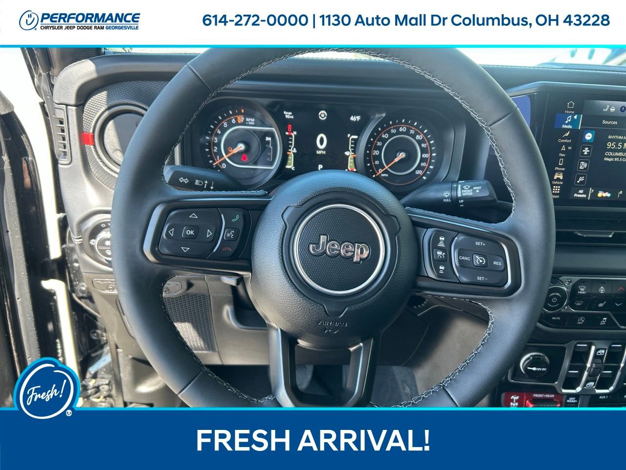 Used 2026 Jeep Gladiator Rubicon w/ Dual Top Group AWD/4WD image 20