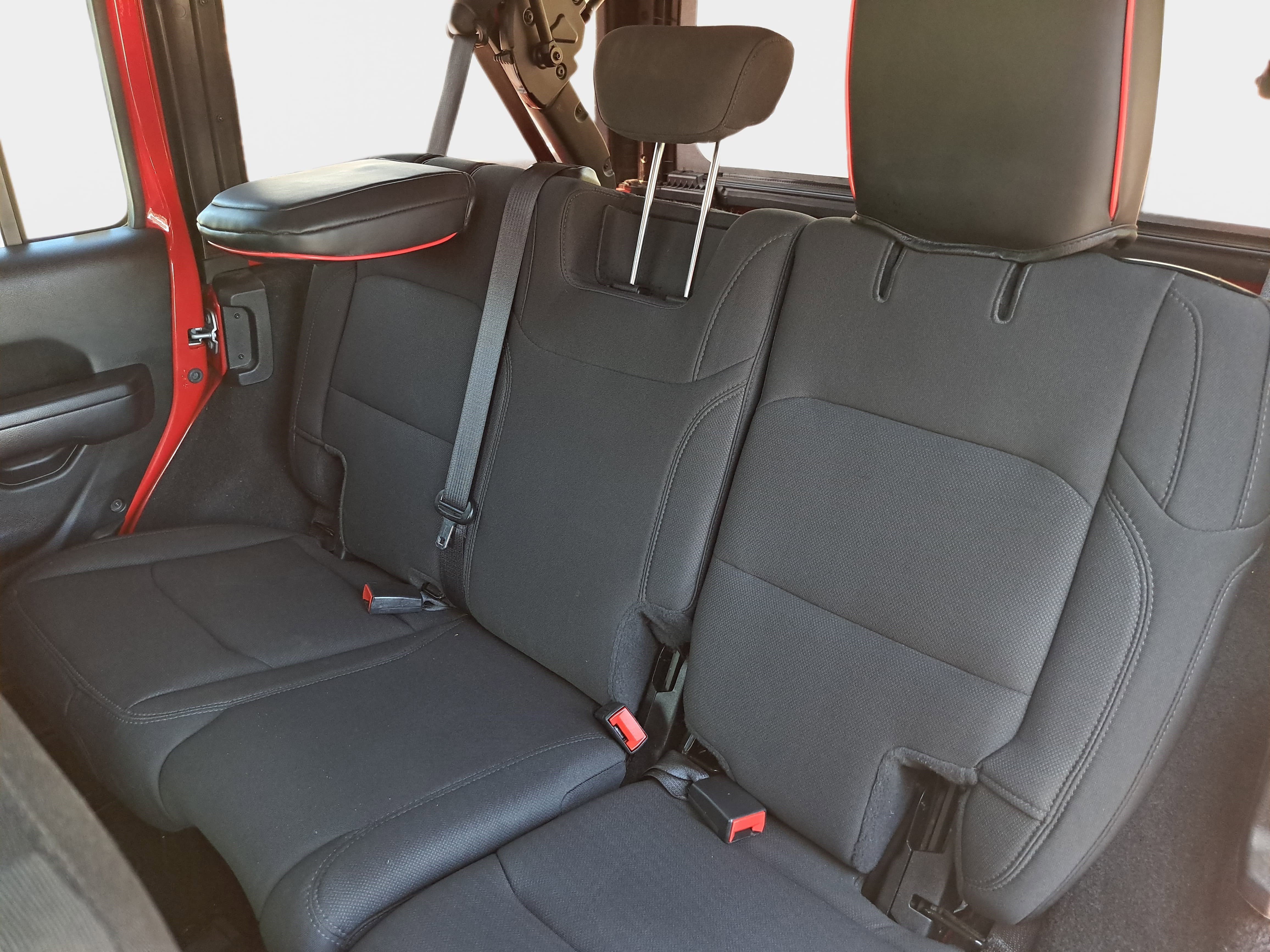 Used 2021 Jeep Wrangler Unlimited Sport AWD/4WD image 13
