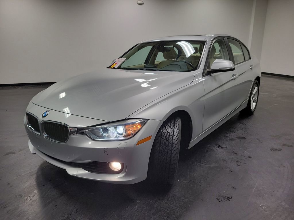 Used 2015 BMW 328i xDrive Sedan w/ Premium Package image 5