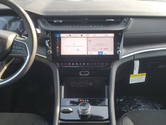 New 2026 Jeep Grand Cherokee Altitude AWD/4WD image 18