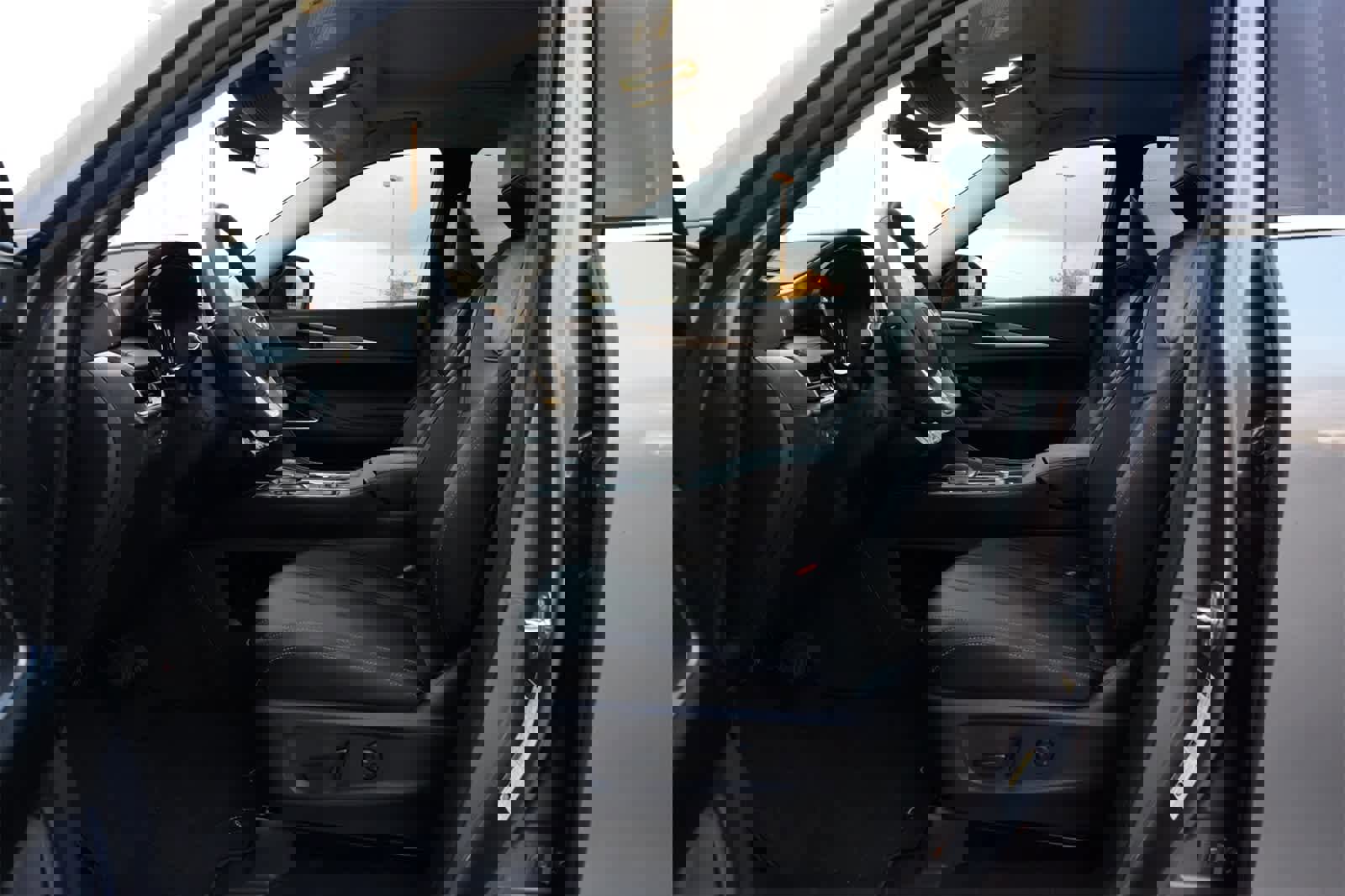 New 2026 INFINITI QX60 Luxe image 17