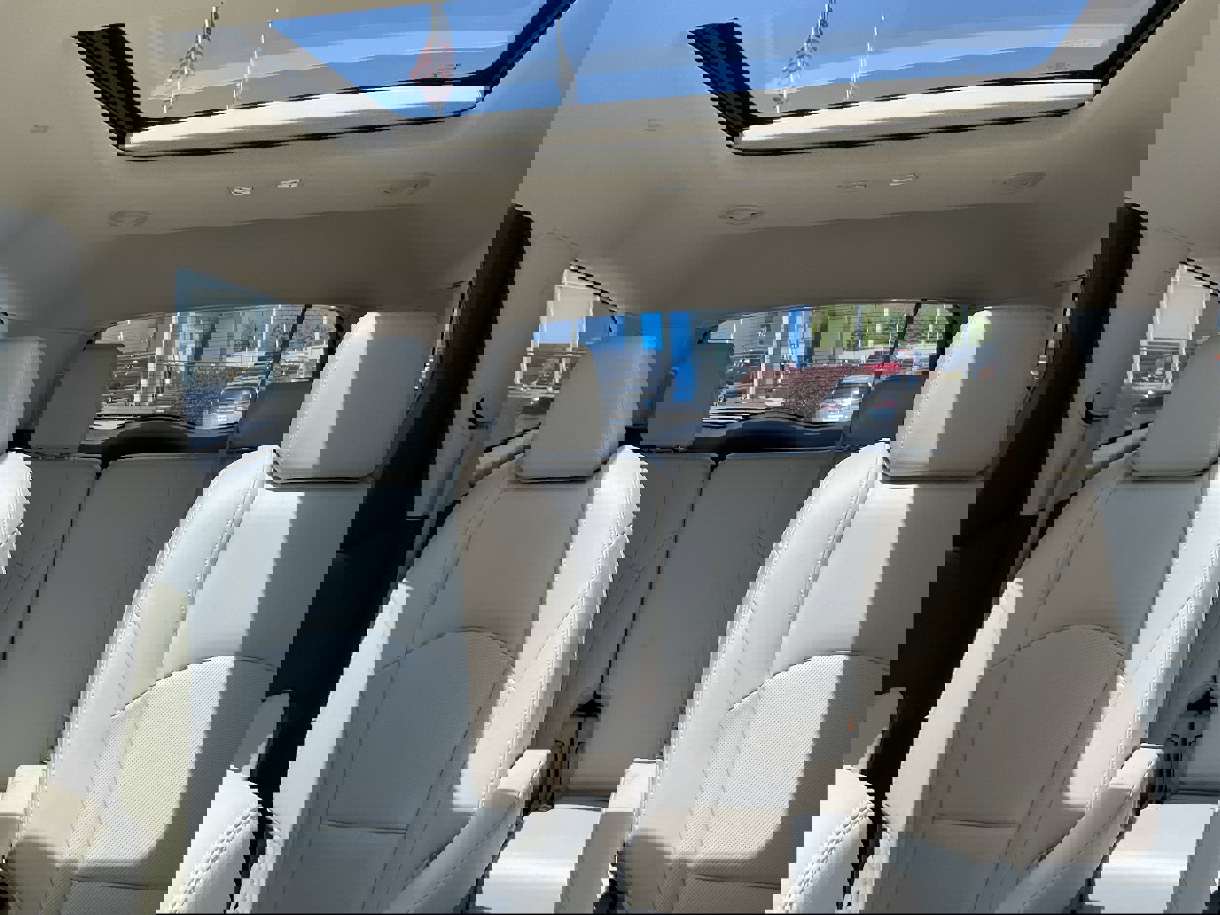 Certified 2022 Buick Enclave Essence w/ Experience Buick Package image 10