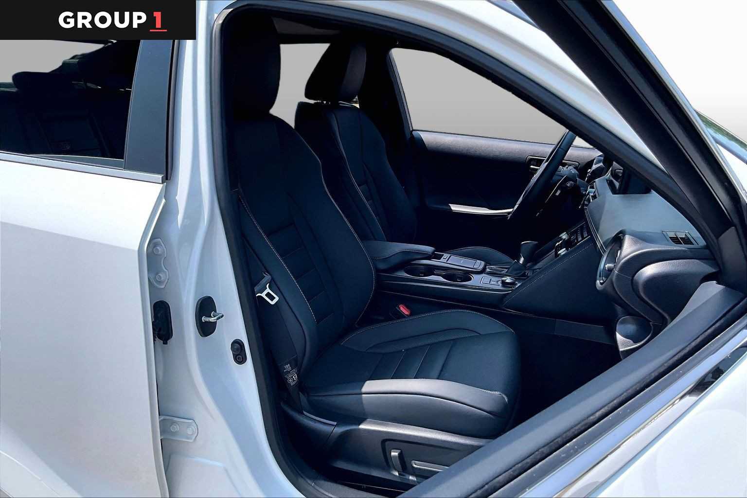 Used 2023 Lexus IS 350 F Sport RWD image 8