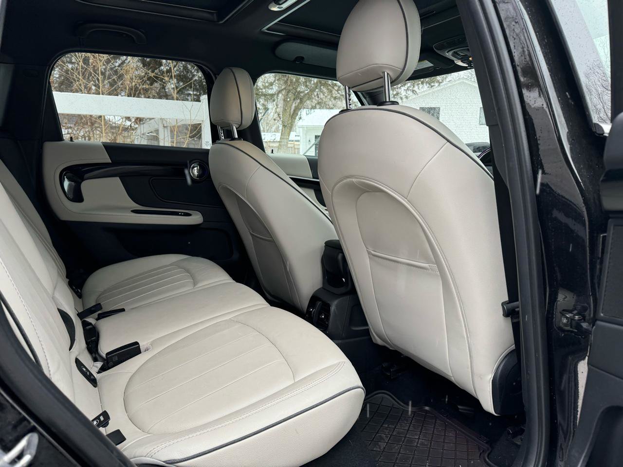 Used 2019 MINI Cooper Countryman SE w/ Driver Assistance Package image 32