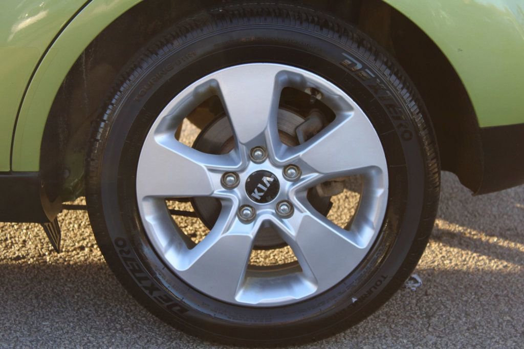 Used 2017 Kia Soul w/ Convenience Package image 34