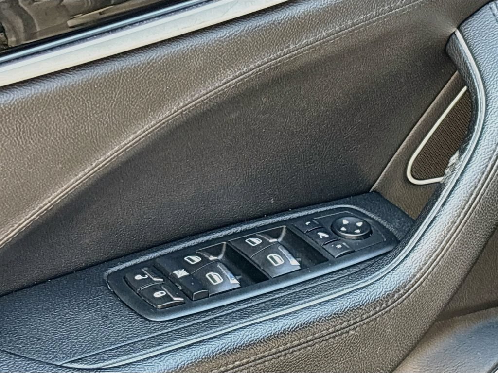 Used 2017 Maserati Levante S AWD/4WD image 18