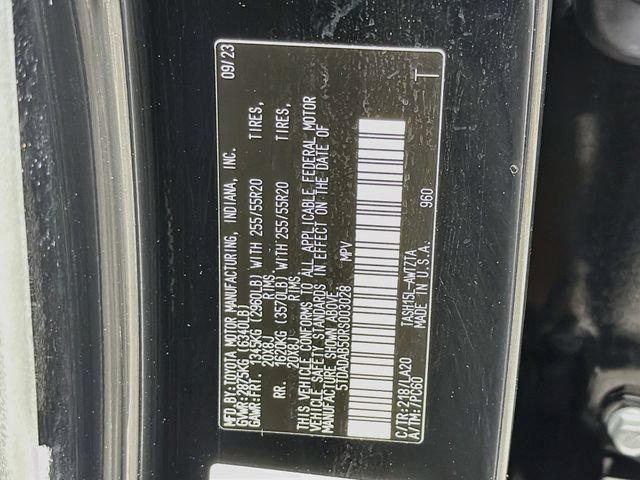 Used 2024 Toyota Grand Highlander AWD Hybrid image 40