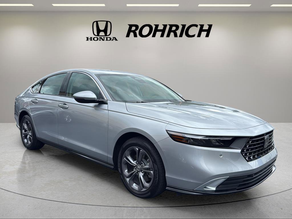 Used 2025 Honda Accord EX-L image 4