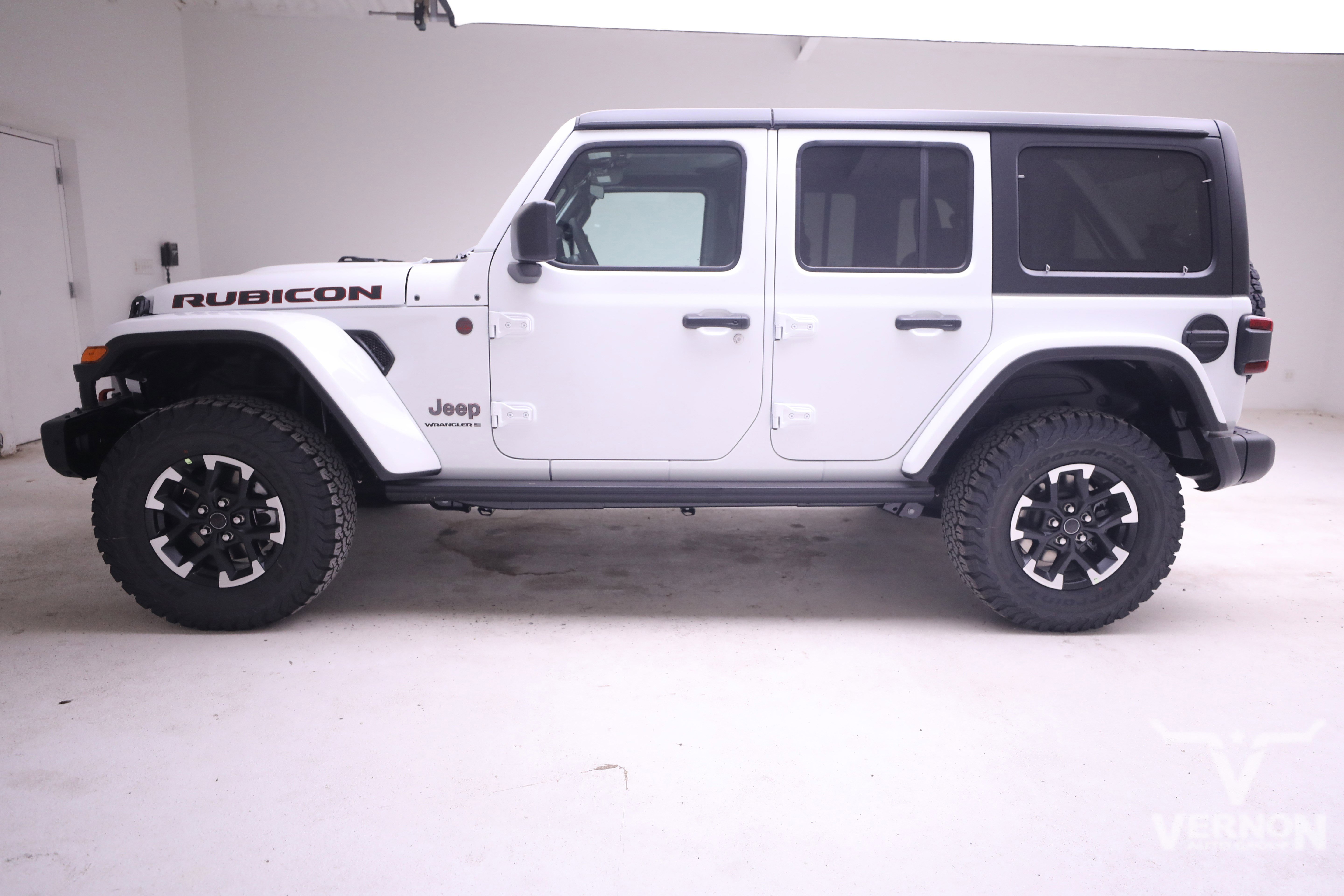 New 2025 Jeep Wrangler Unlimited Rubicon image 2