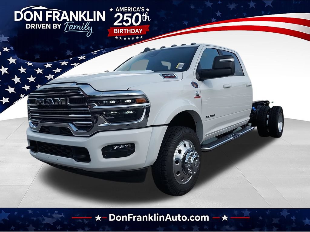 New 2026 RAM 4500 4x4 Crew Cab DRW w/ Laramie Trim Package