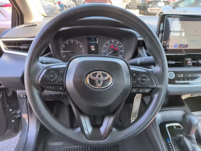 Certified 2025 Toyota Corolla LE FWD image 14