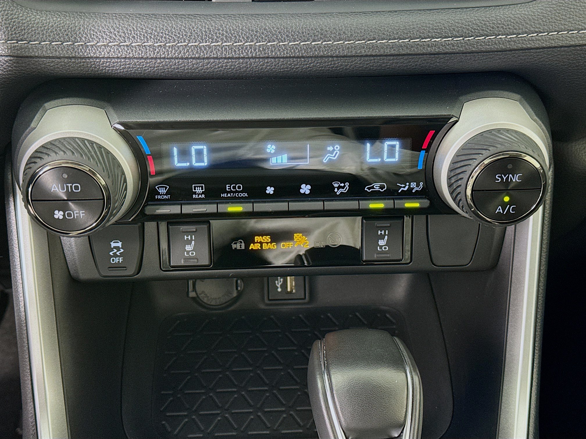 Certified 2023 Toyota RAV4 XLE Premium AWD/4WD image 15