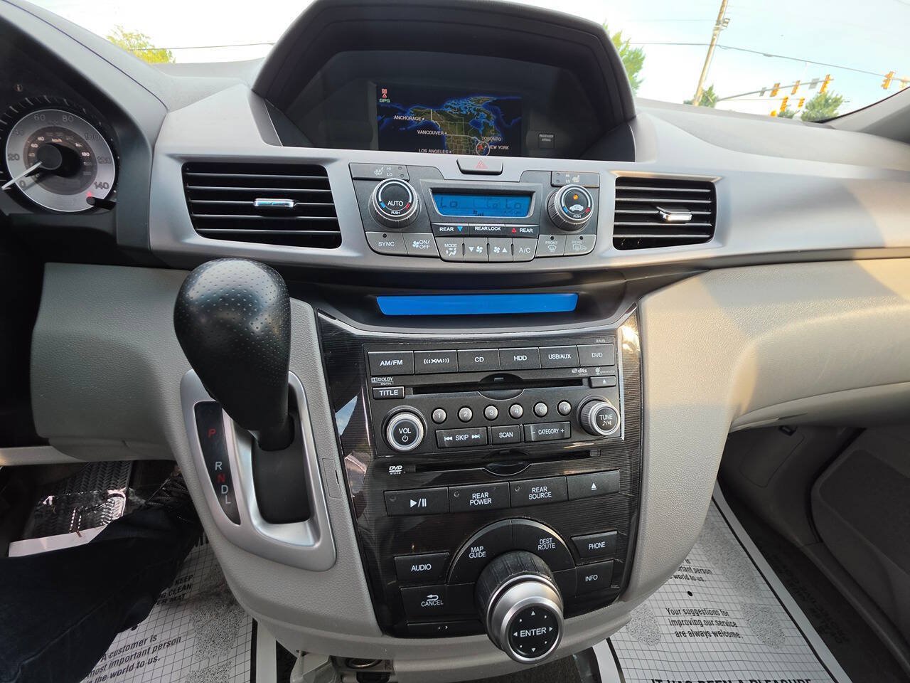 Used 2012 Honda Odyssey Touring Elite image 16