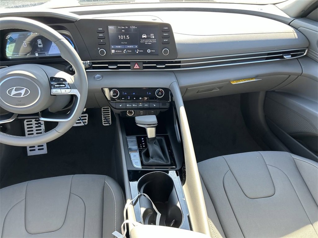 New 2026 Hyundai Elantra SEL Sport w/ Cargo Package image 4