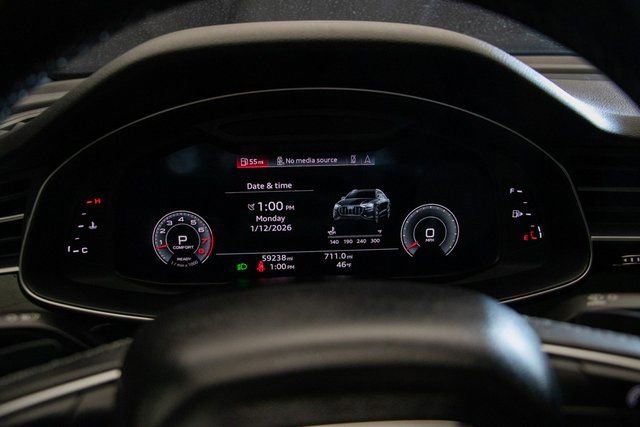 Used 2021 Audi Q8 Premium Plus image 33