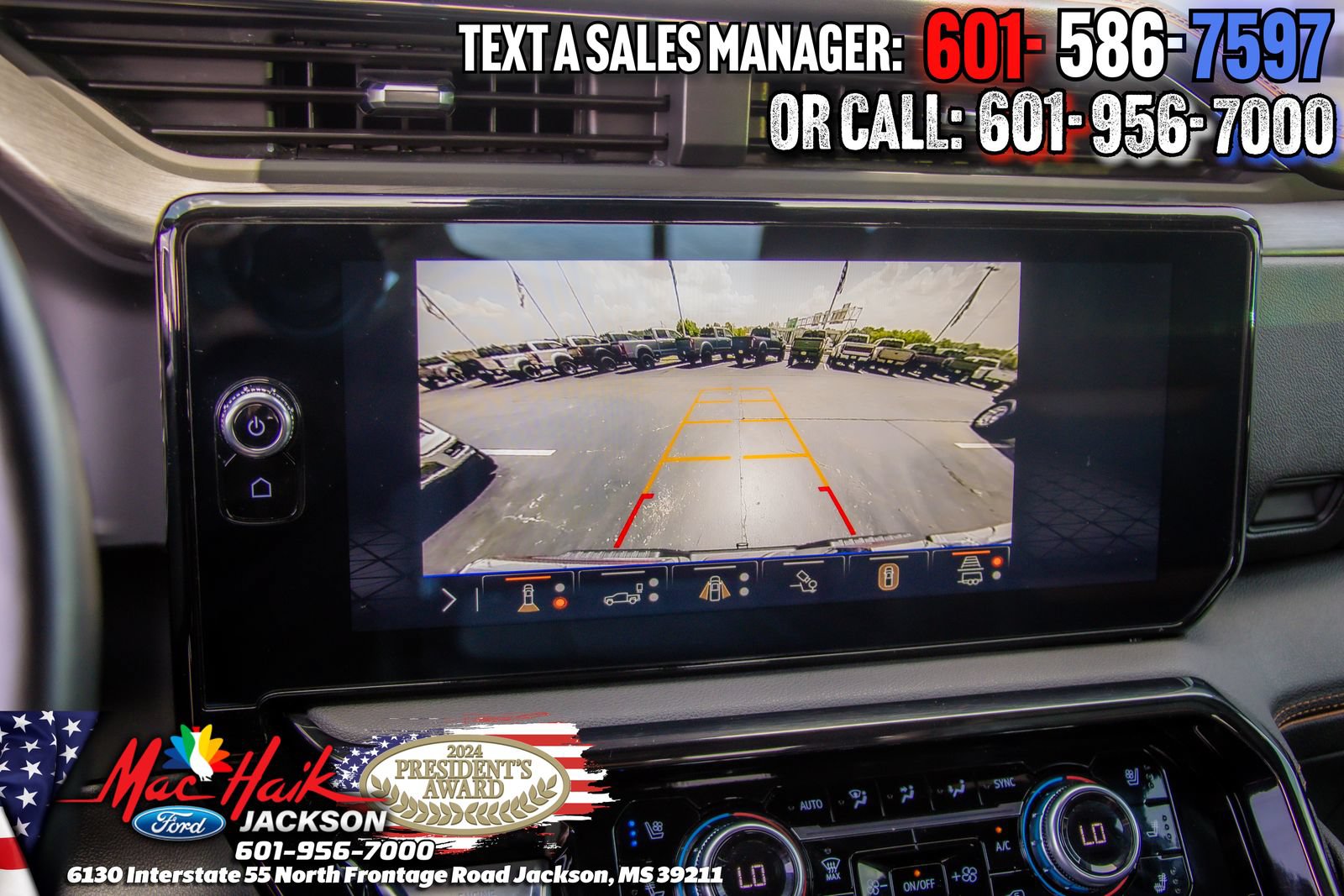 Used 2024 GMC Sierra 1500 AT4 w/ AT4 Premium Package AWD/4WD image 18