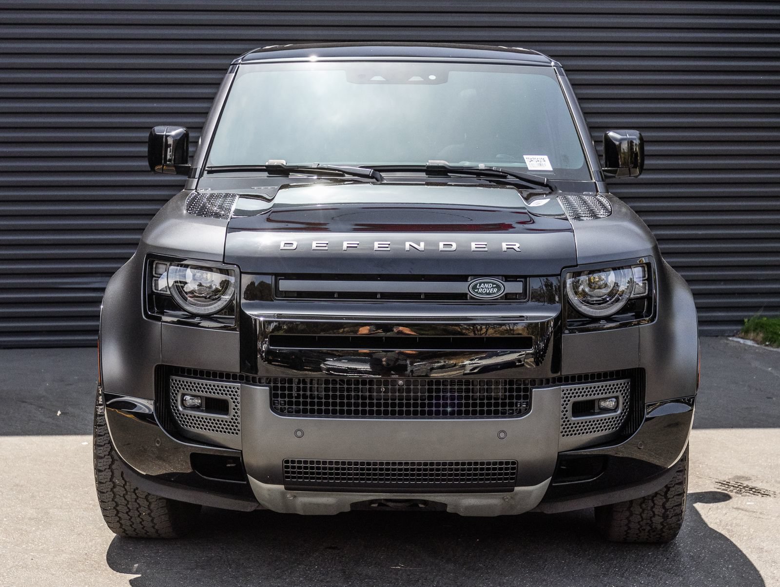 Used 2024 Land Rover Defender 110 Carpathian Edition AWD/4WD image 7