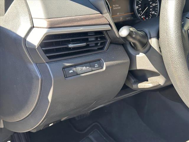 Used 2024 Nissan Altima 2.5 SV image 18