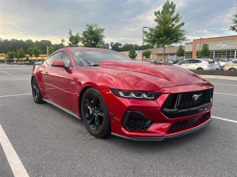 Used 2024 Ford Mustang GT RWD image 4