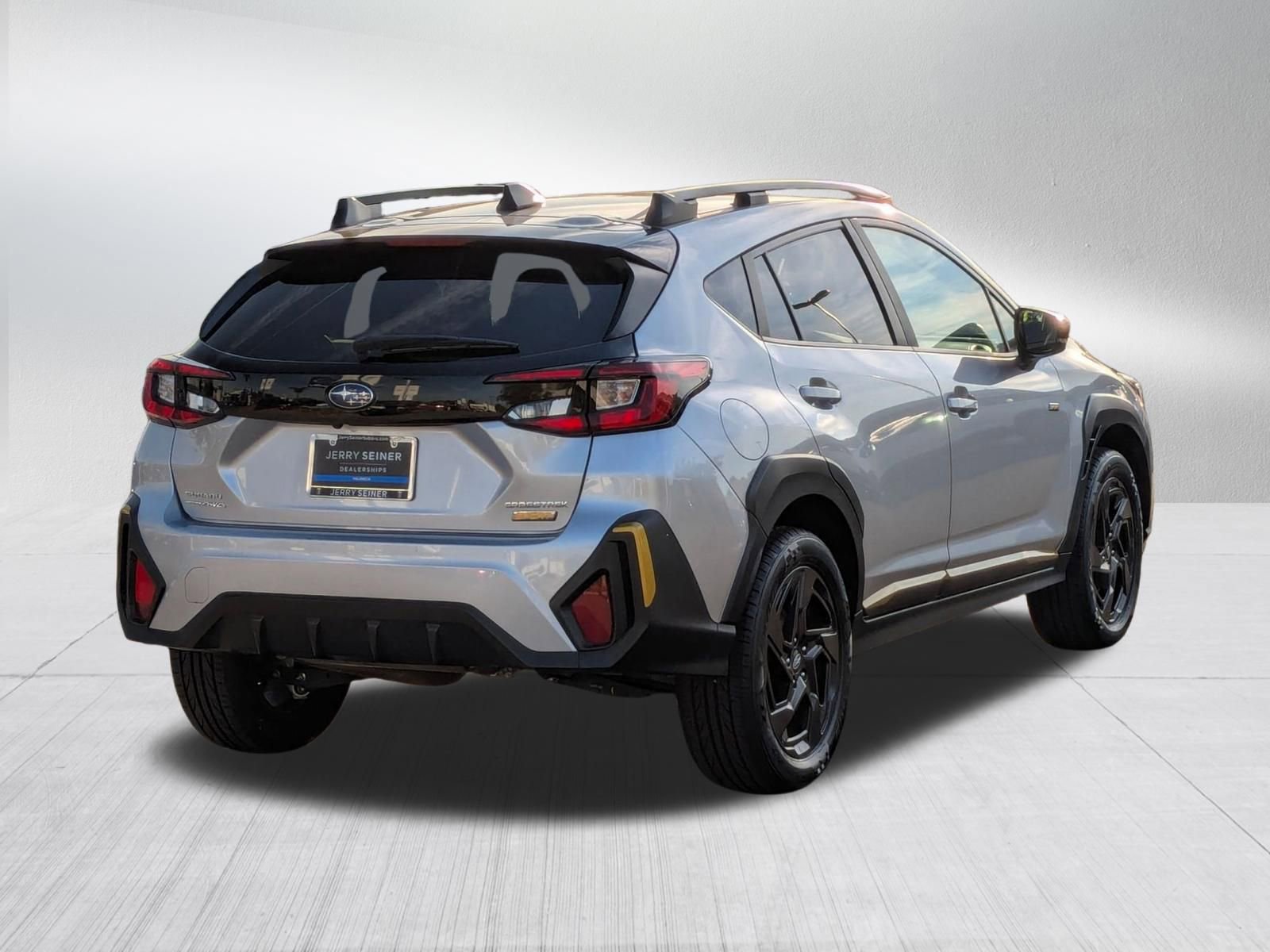 Used 2025 Subaru Crosstrek 2.5i Sport AWD/4WD image 5