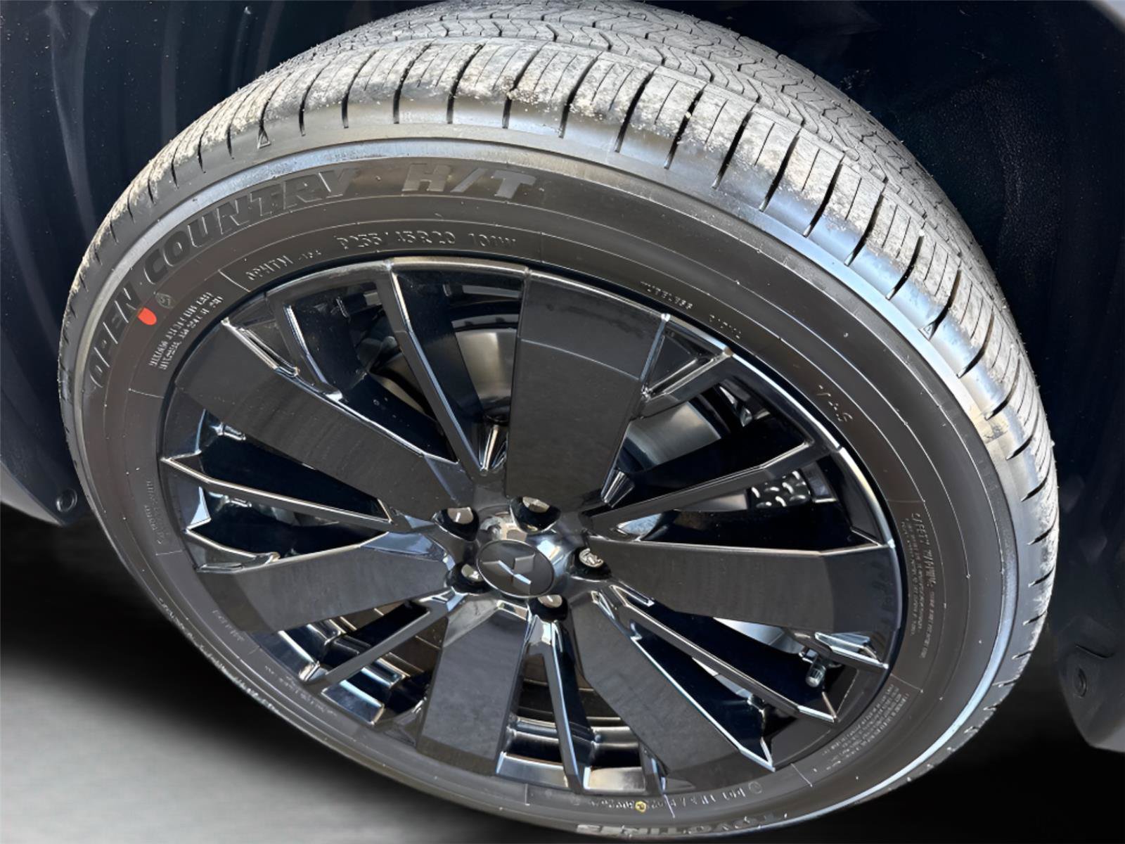 New 2026 Mitsubishi Outlander LE FWD image 13