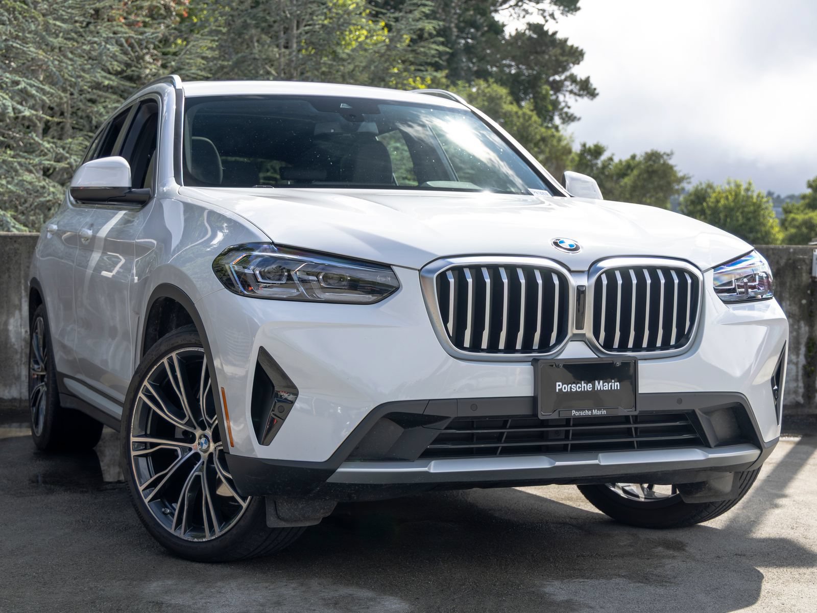 Used 2023 BMW X3 xDrive30i w/ Premium Package w/ZPA AWD/4WD image 9