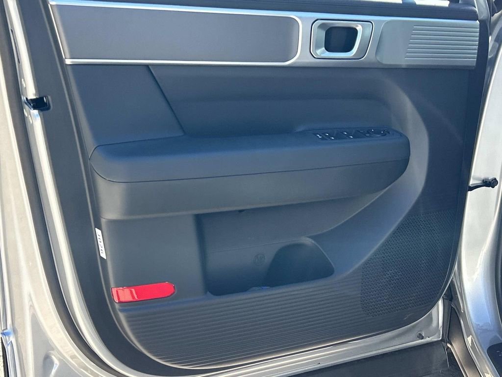 New 2026 Hyundai Santa Fe SE image 16