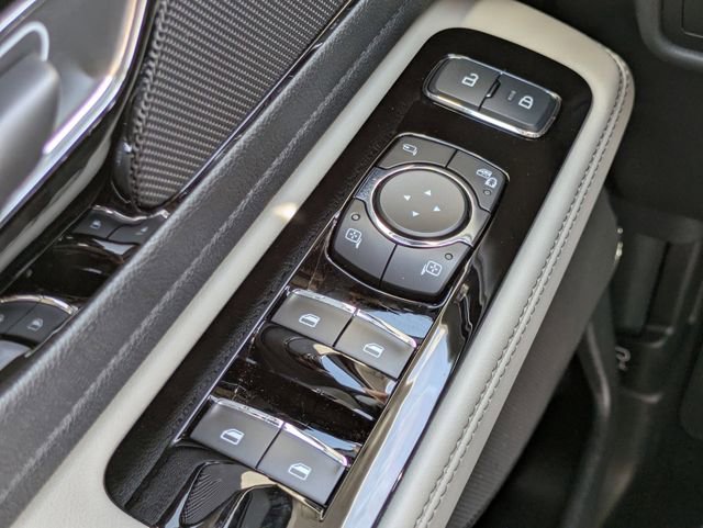 New 2026 Lincoln Aviator 2WD image 24