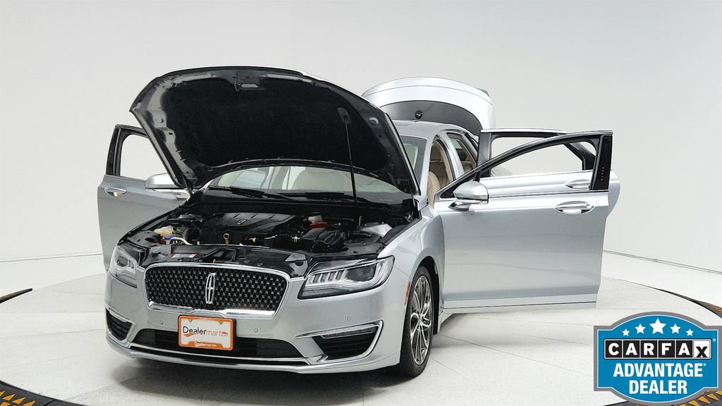 Used 2020 Lincoln MKZ Reserve FWD image 12