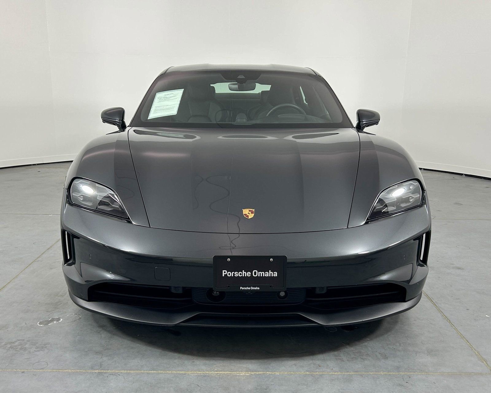 Used 2025 Porsche Taycan 4S image 10