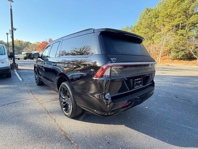 New 2025 Lincoln Navigator L Reserve w/ Jet Appearance Package AWD/4WD image 5
