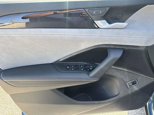 New 2026 Volkswagen Tiguan SE R-Line FWD image 12