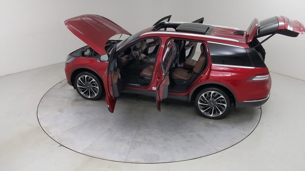 Used 2025 Lincoln Aviator Reserve w/ Equipment Group 201A image 55