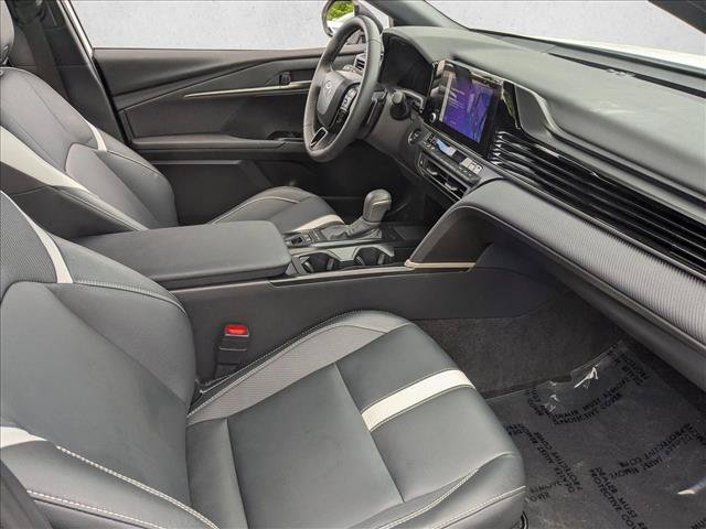 Used 2025 Toyota Camry SE FWD image 23