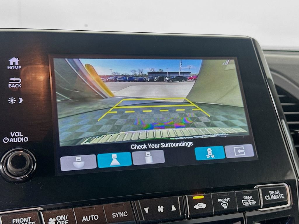 Used 2024 Honda Odyssey Touring image 14