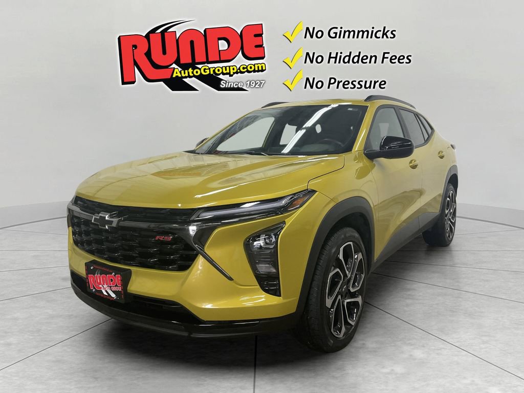 Used 2024 Chevrolet Trax RS w/ Sunroof Package image 1