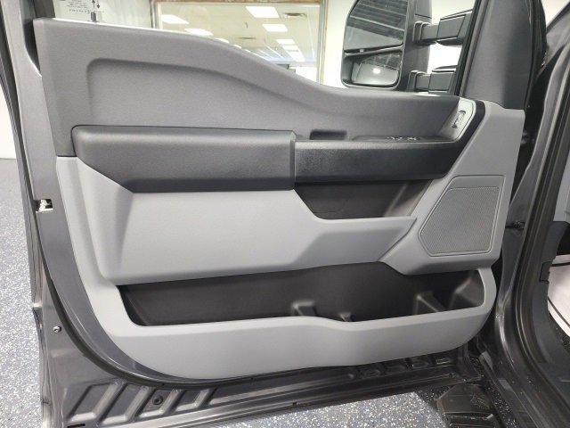 New 2025 Ford F250 XL image 9