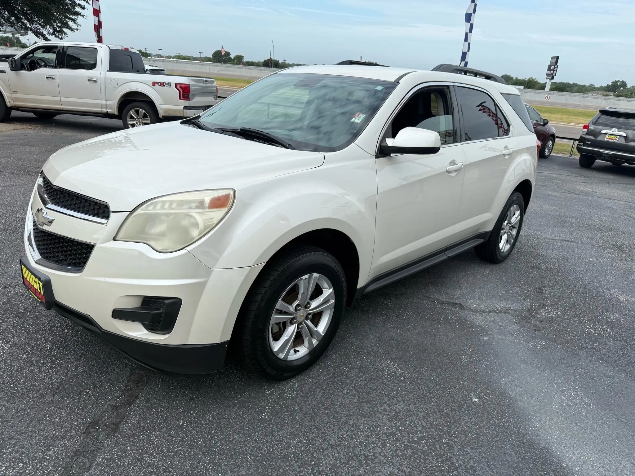 Used 2014 Chevrolet Equinox LT image 1