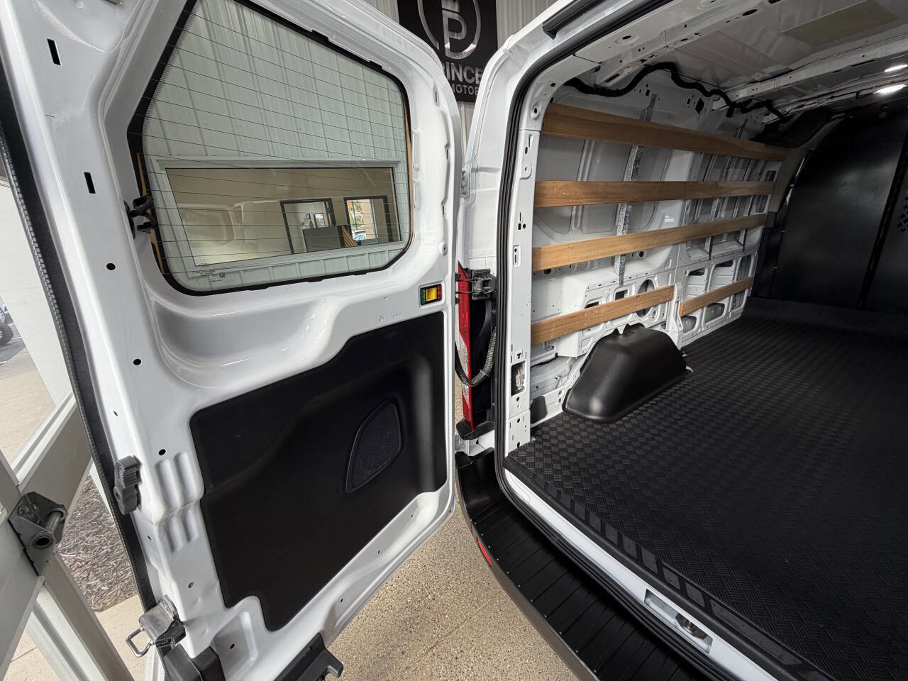 Used 2024 Ford Transit 250 Low Roof w/ Exterior Upgrade Package image 6