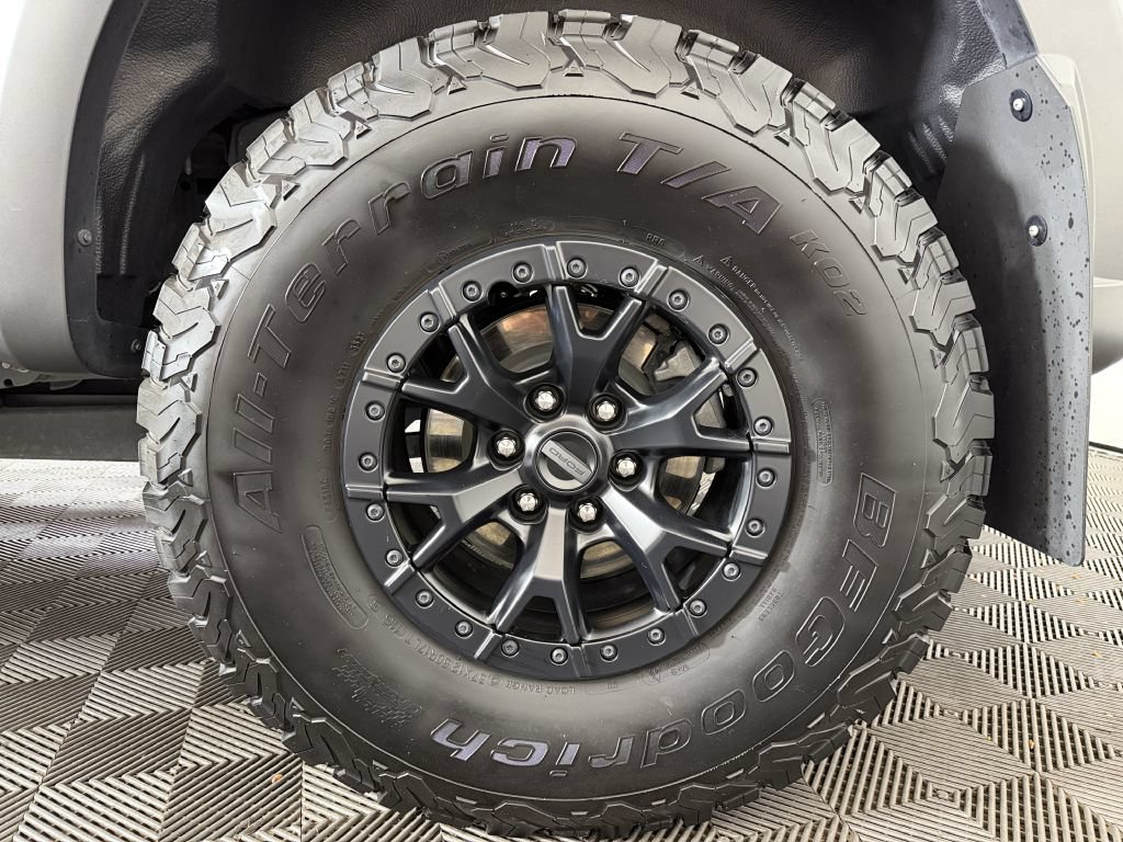 Used 2023 Ford F150 Raptor w/ Raptor 37 Performance Package AWD/4WD image 52