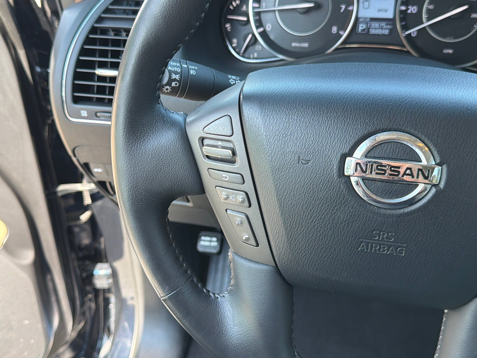 Used 2017 Nissan Armada Platinum w/ Captain Seat Package RWD image 29