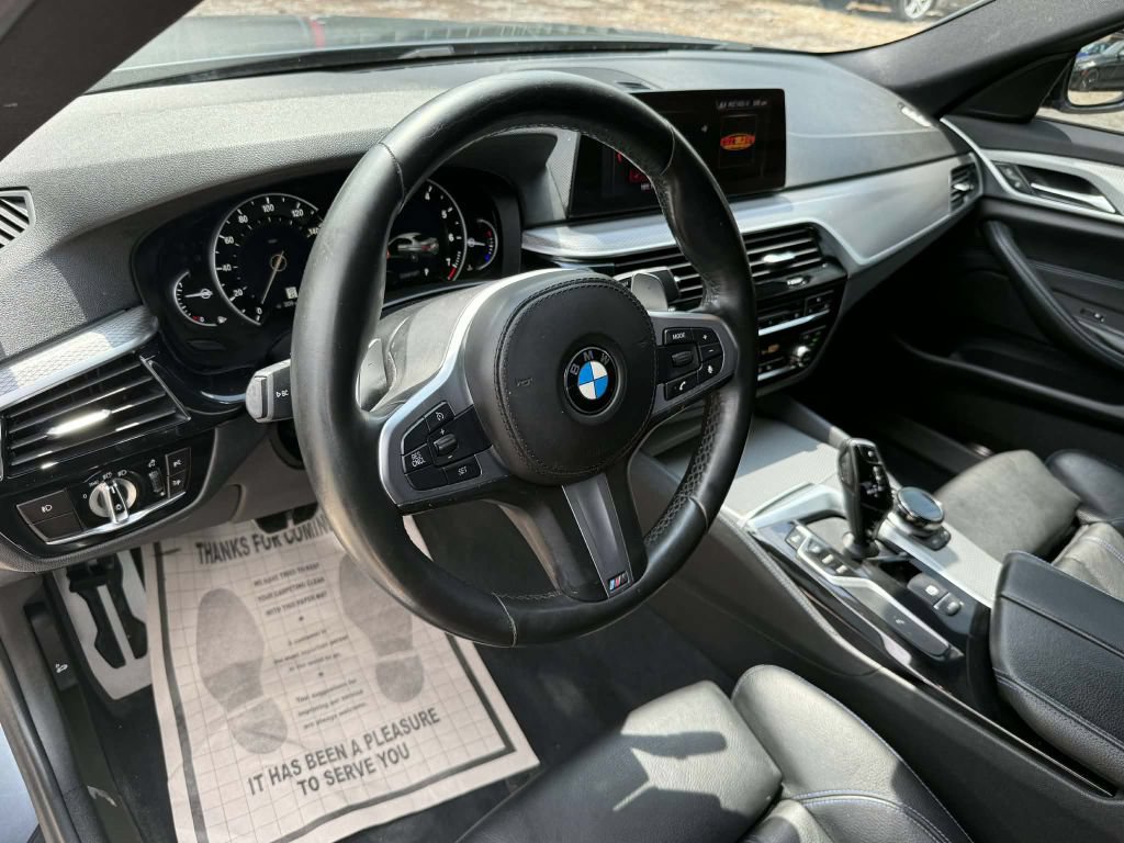 Used 2019 BMW 540i w/ M Sport Package RWD image 11
