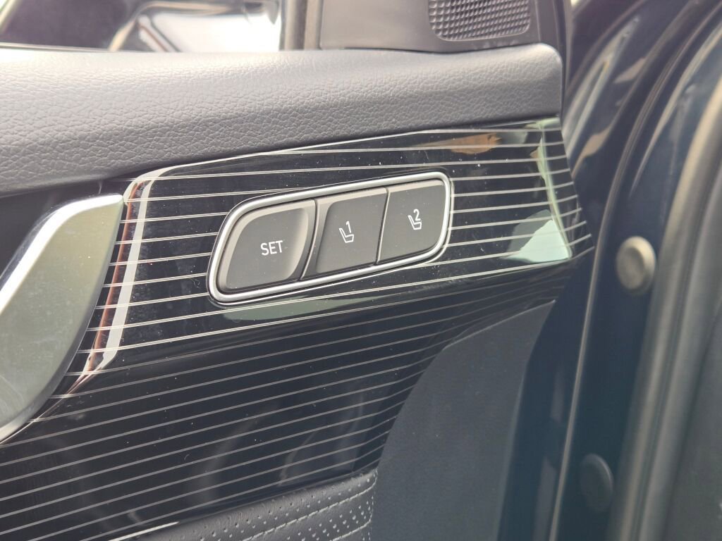 Used 2025 Hyundai Palisade Calligraphy image 31