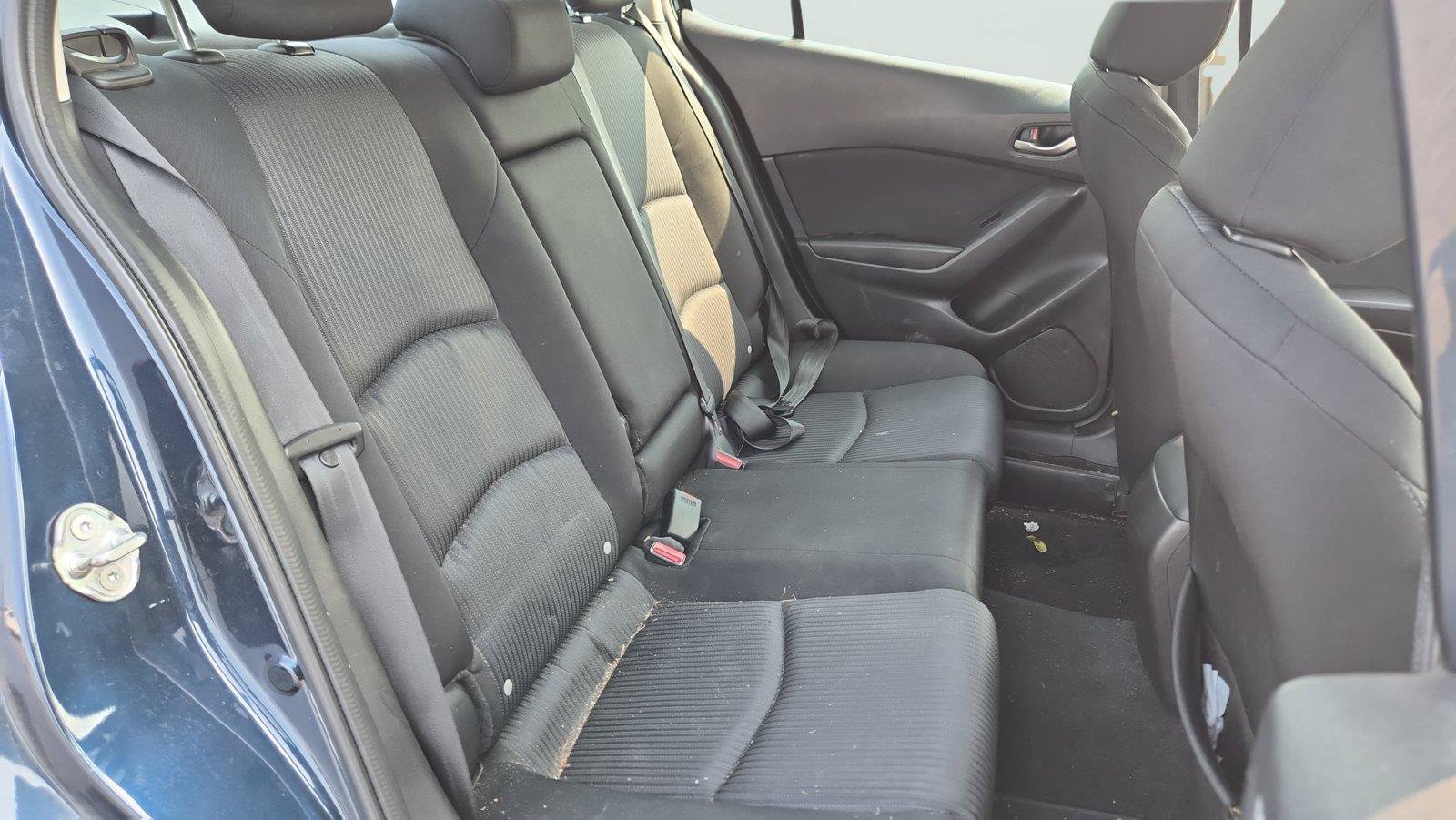Used 2016 MAZDA MAZDA3 i Sport w/ Preferred Equipment Package FWD image 15